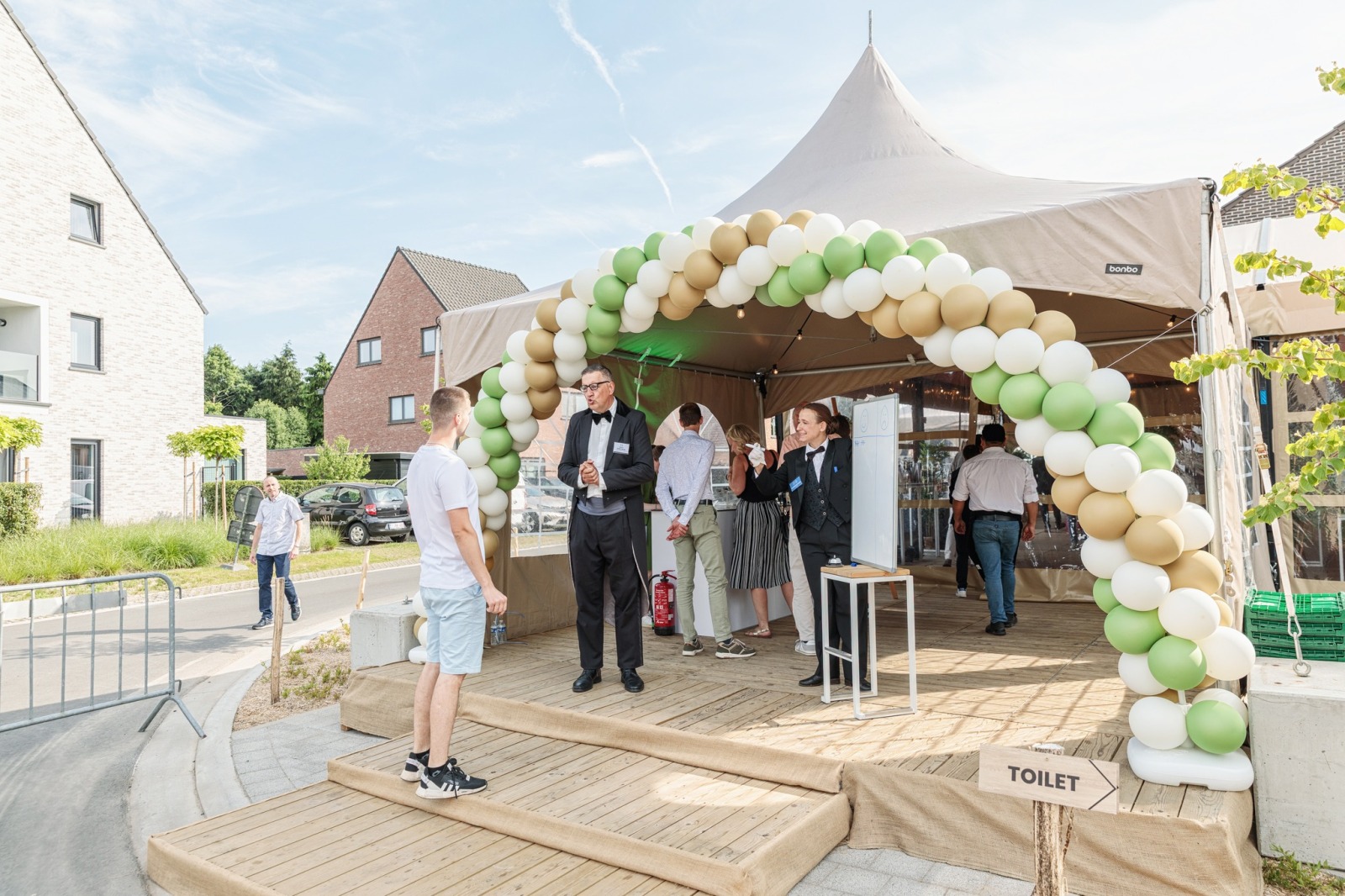 Van der Aa viert feest